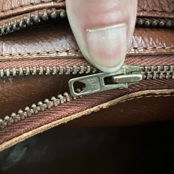 Louis Vuitton Sac Weekend - Picture 6 of 9